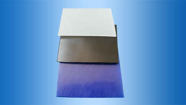 土工膜具有良好的耐热性和耐寒性